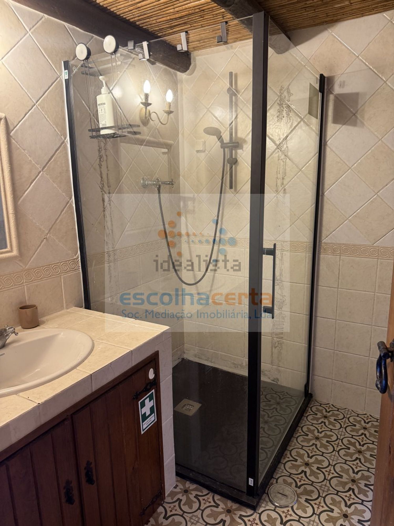 出租小楼房或独栋别墅在Cascalheira - Venda do Alcaide - 卫生间