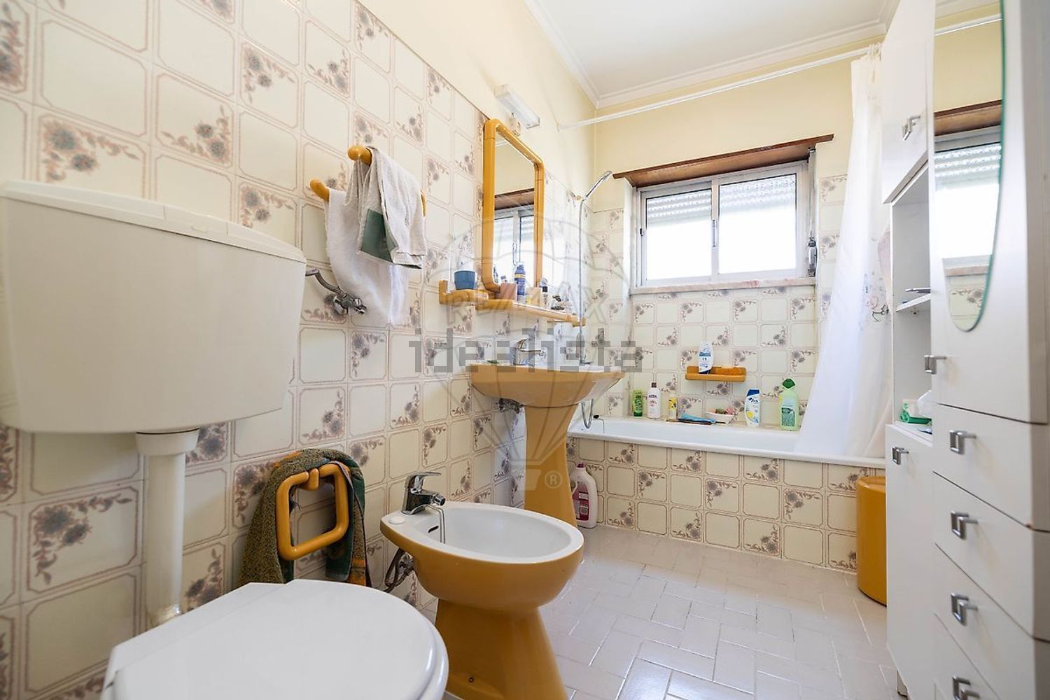 公寓 t3出售在Avenida Ruy Luís Gomes - 卫生间