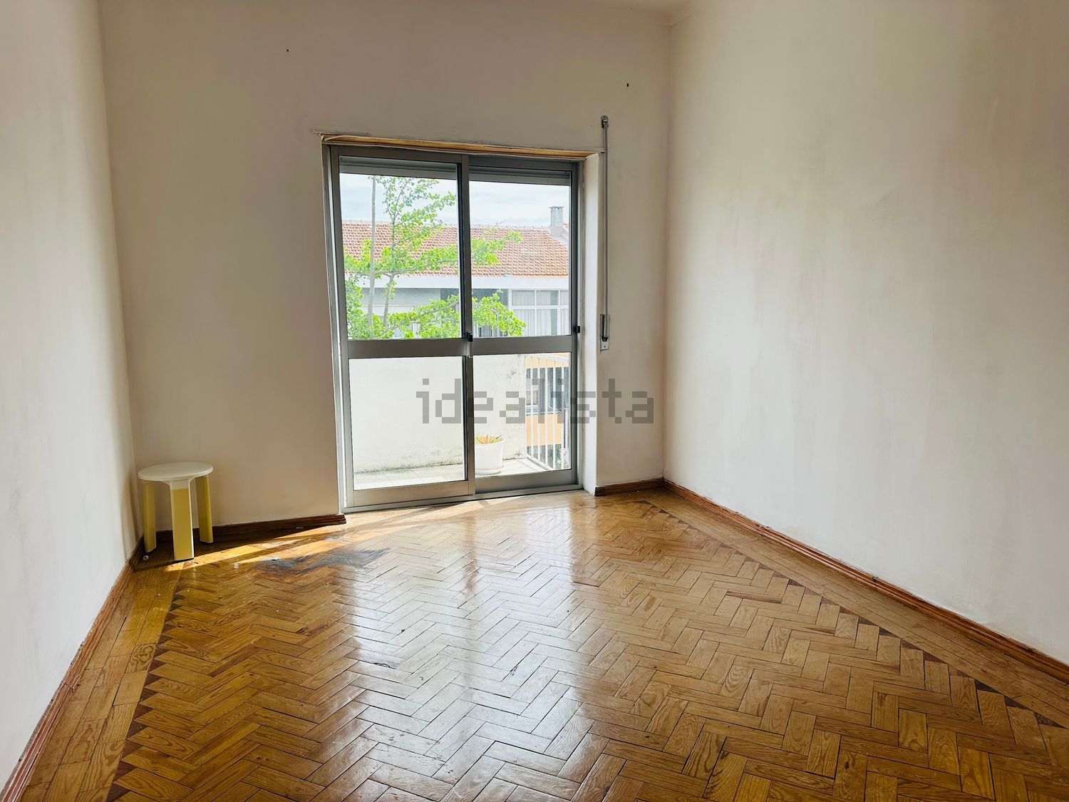 公寓 t2出售在Rua Adelina Abranches - 卧室