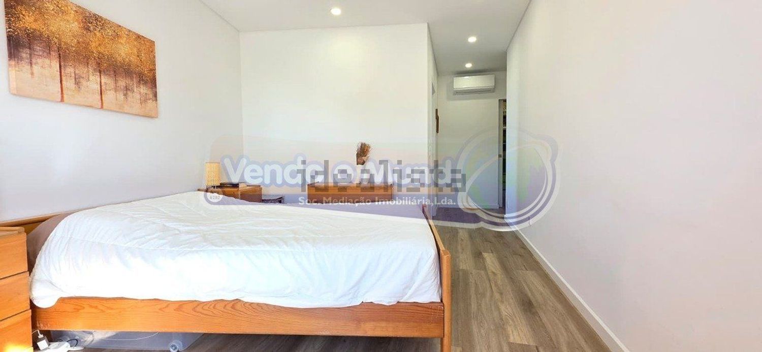 公寓 t2出售在Póvoa de Santa Iria e Forte da Casa - 卧室