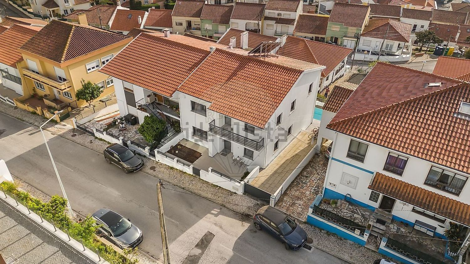 小楼房或独栋别墅出售在Bairro Vila Morena - 照片