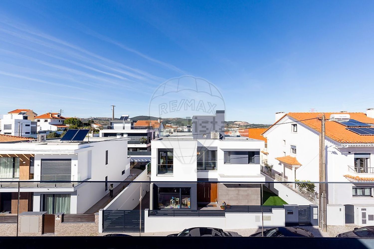 小楼房或独栋别墅出售在Rua e - 照片