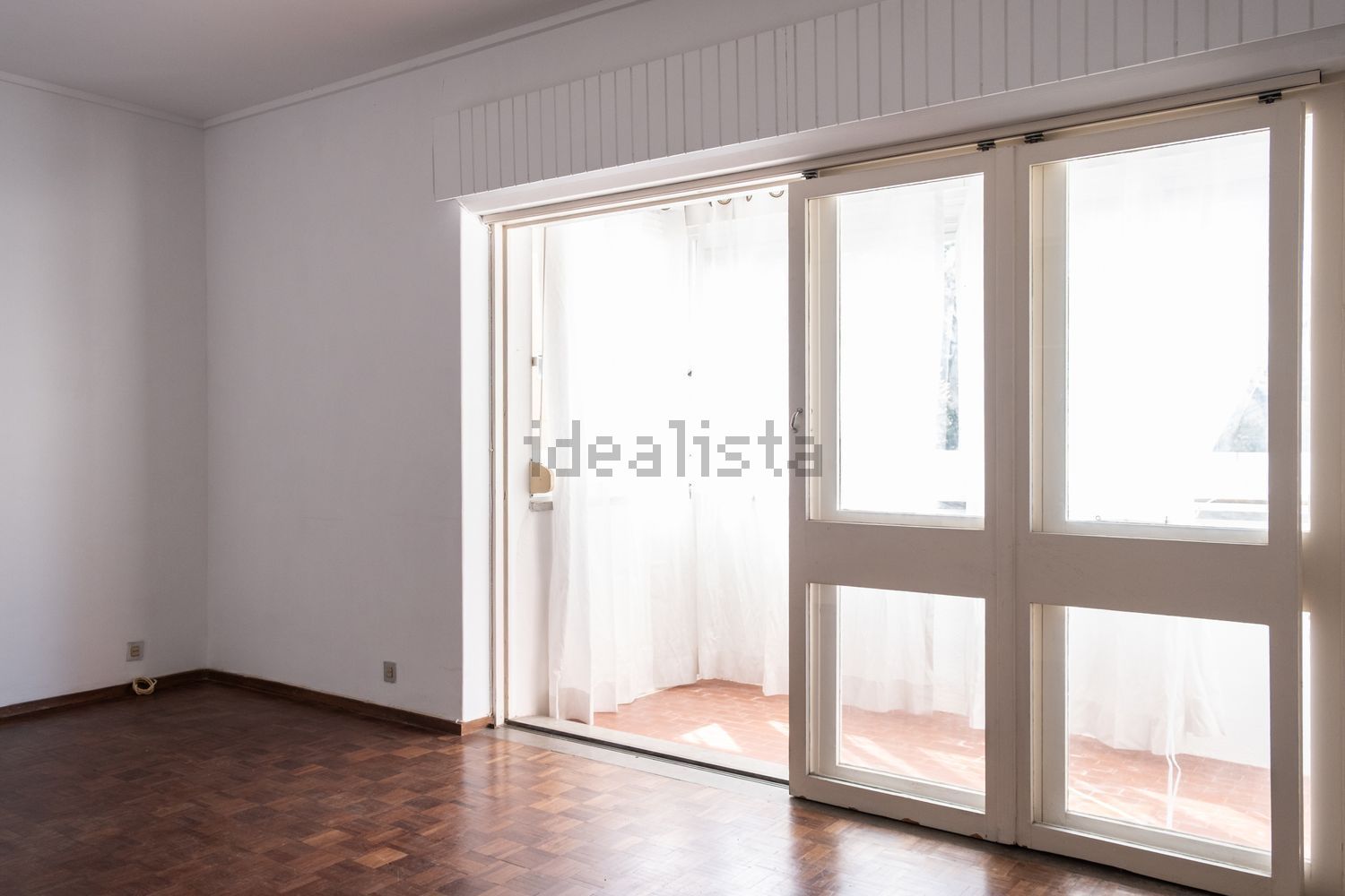 出租公寓 t1在Avenida Embaixador Augusto de Castro, 12 - 居住