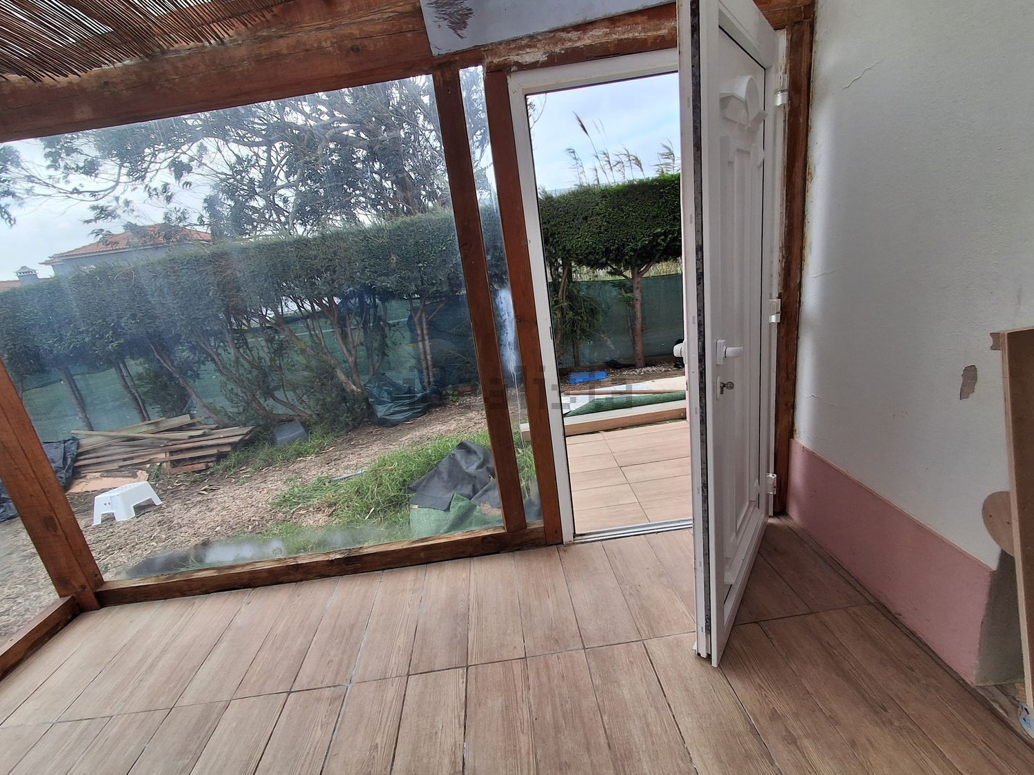 小楼房或独栋别墅出售在Rua Cabeço da Fonte, 15 - 露台