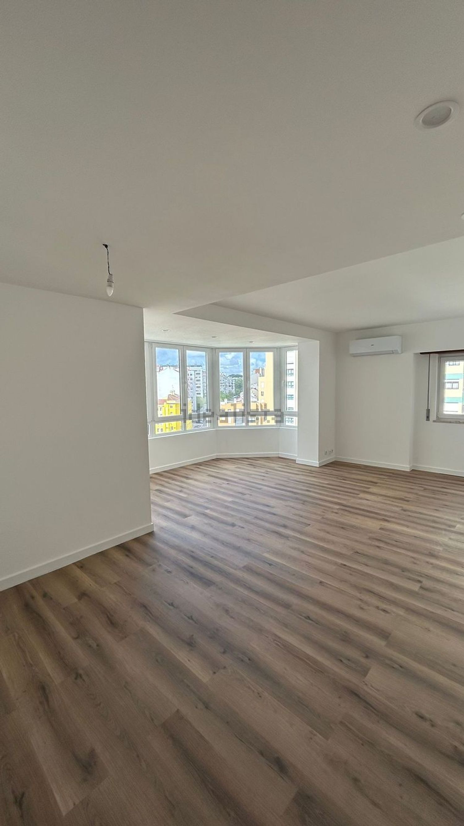 出租公寓 t3在Rua Silva Tavares - 客厅