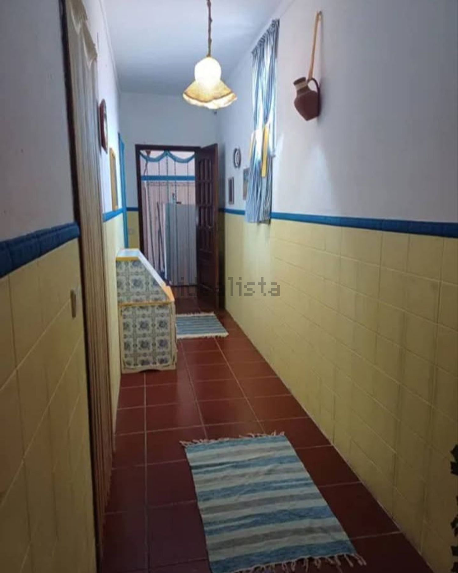 出租小楼房或独栋别墅在Largo dos Caeiros, 47 - 过道