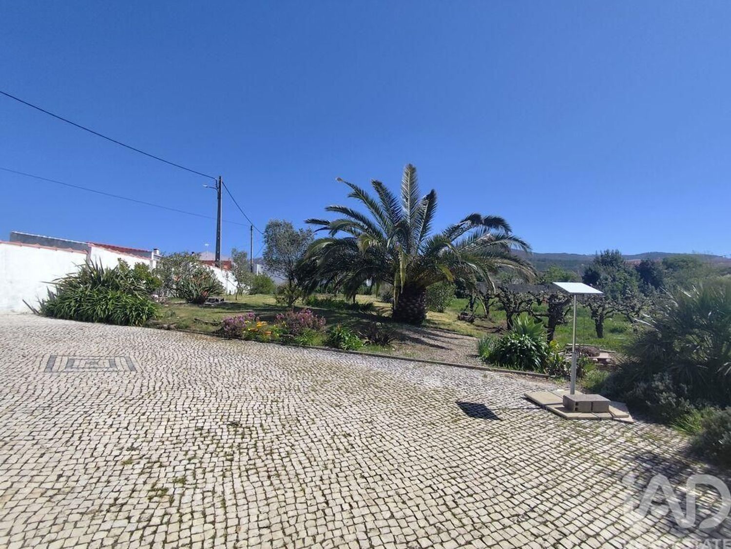 小楼房或独栋别墅出售在Lamas e Cercal - 周边