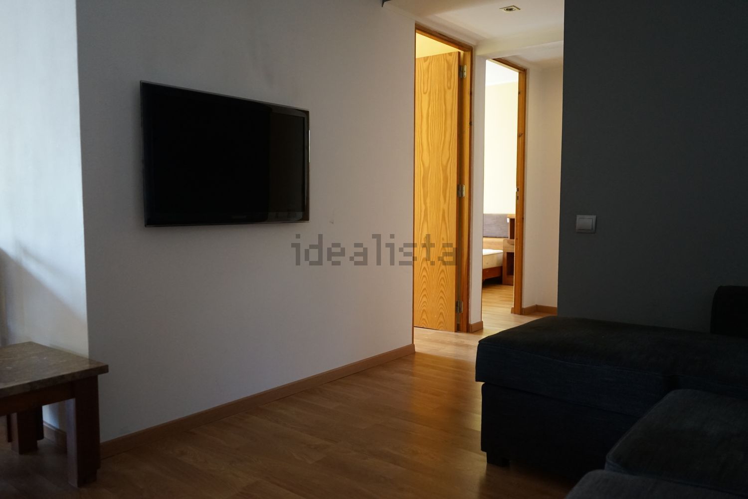 出租公寓 t2在Rua Fernando Pó, 116 - 客厅