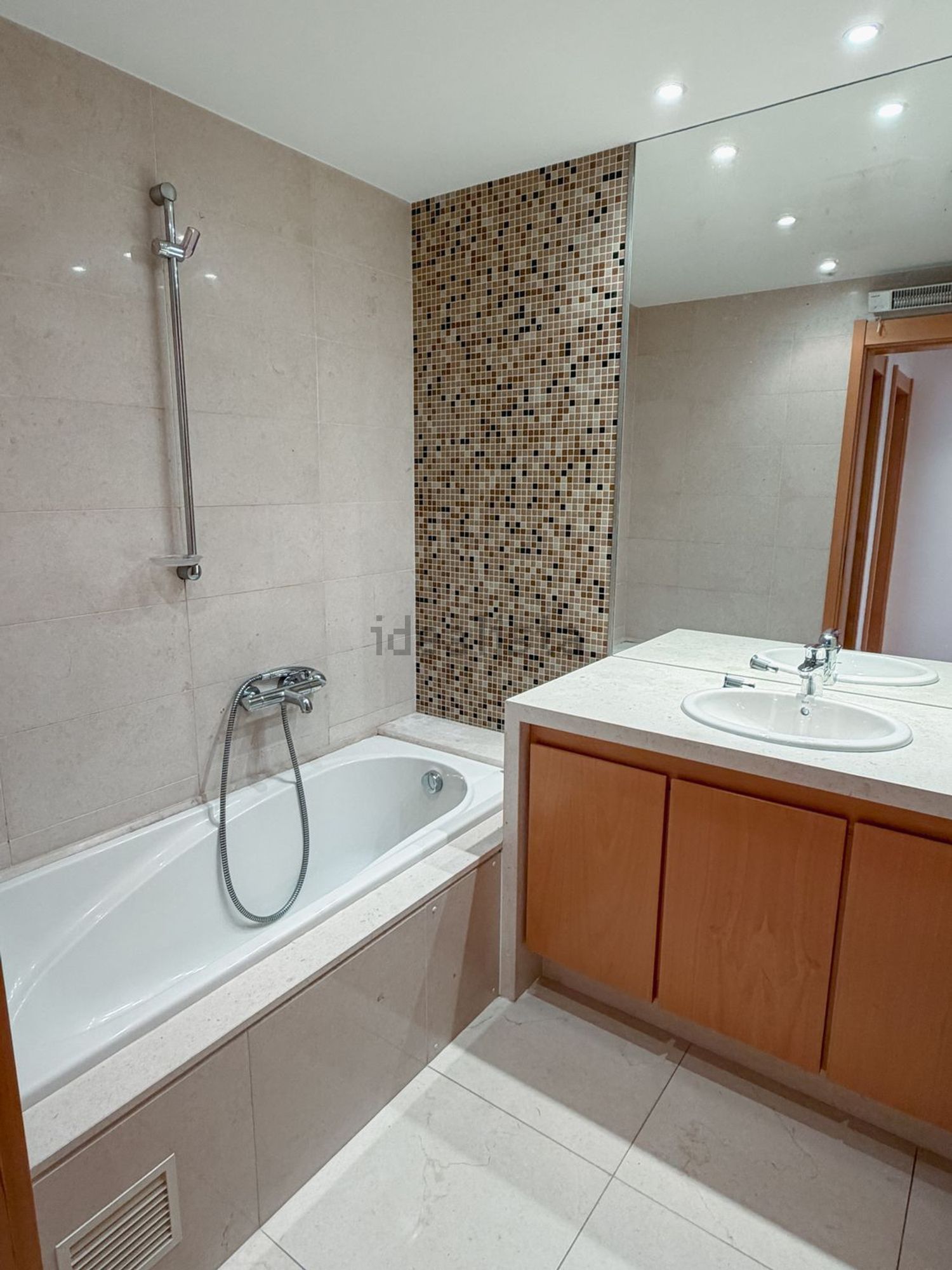 公寓 t3出售在Rua Mario de Azevedo Gomes, 1 - 卫生间