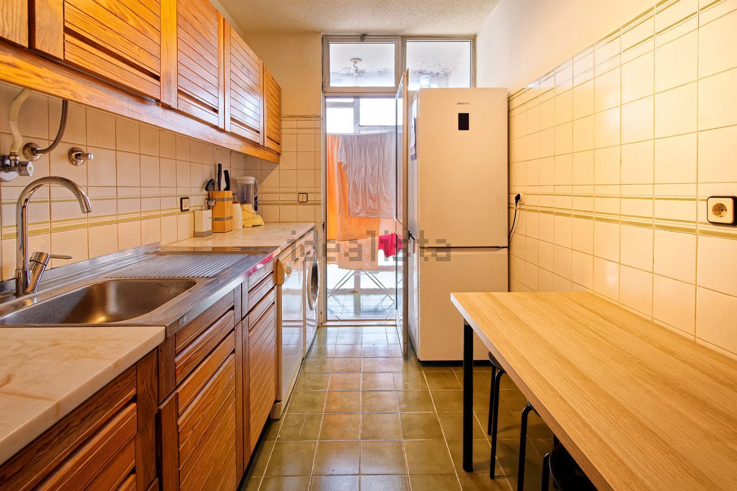 出租公寓 t2在Rua Abel Teixeira Pinto - 厨房