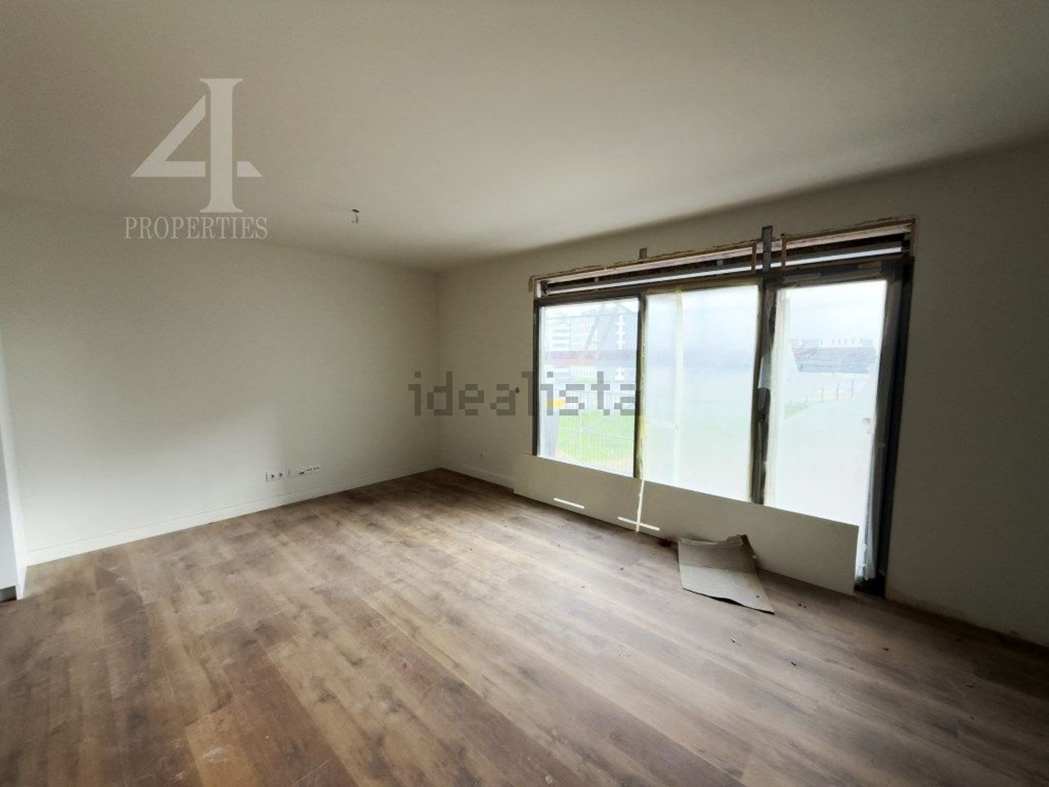 公寓 t1出售在Rua Pablo Neruda, 4 - 居住