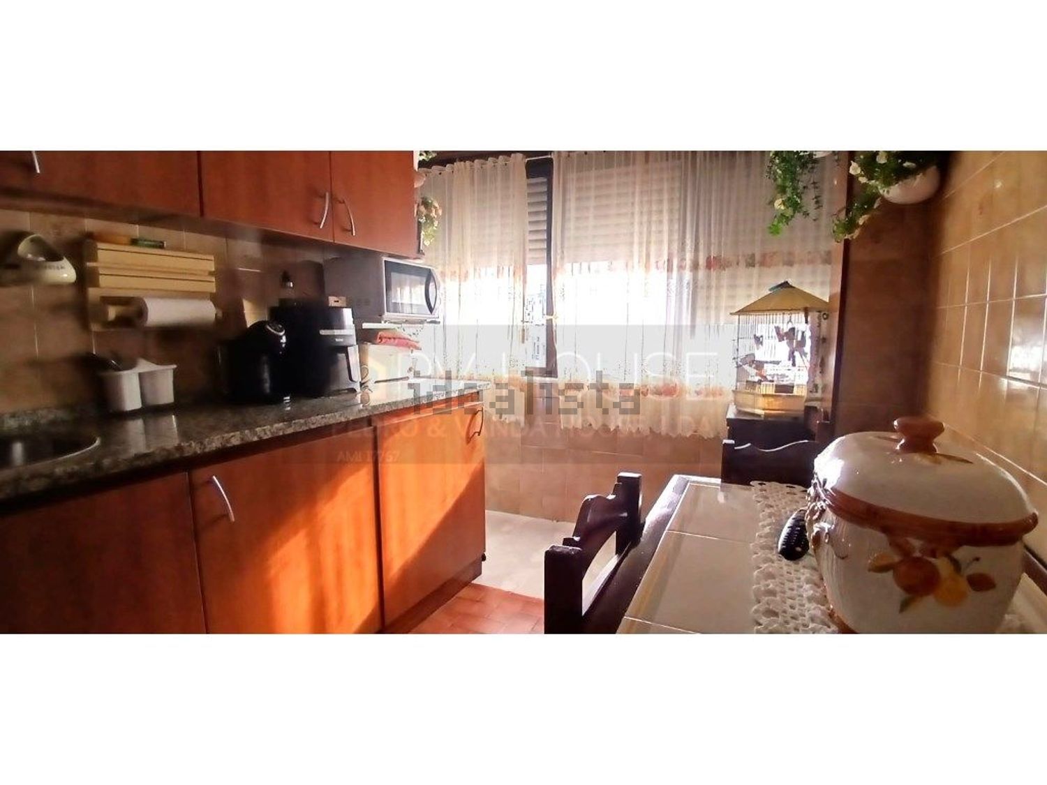 公寓 t2出售在Rua António Janeiro, 3 - 厨房