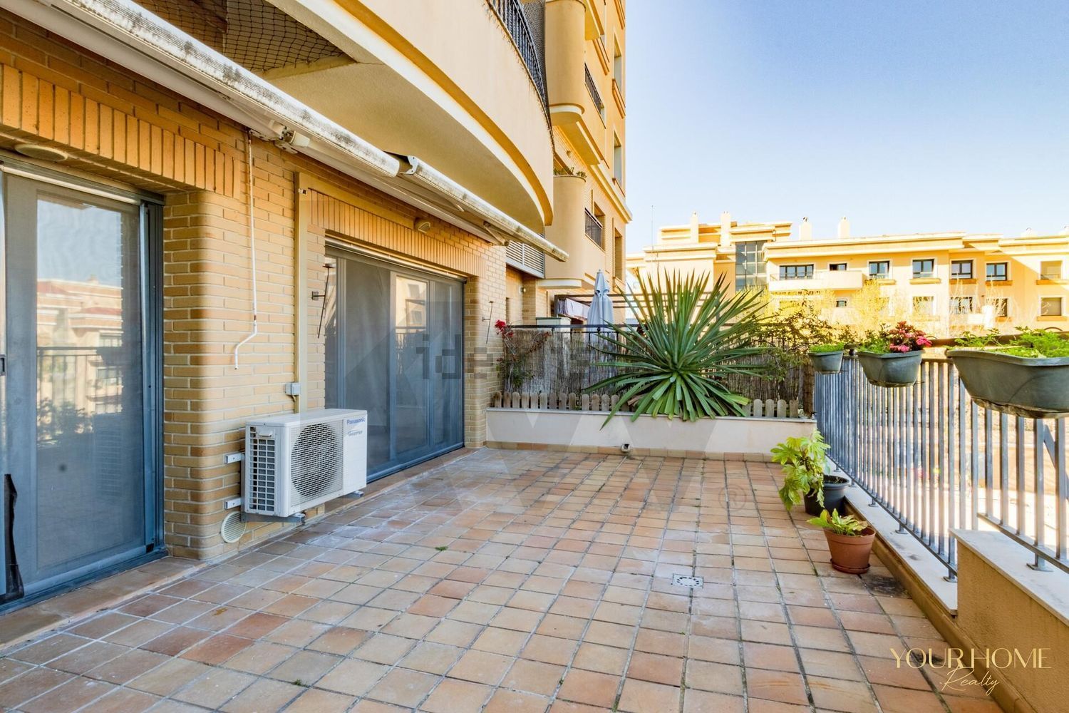 出租公寓 t3在Santo António dos Cavaleiros e Frielas - 阳台