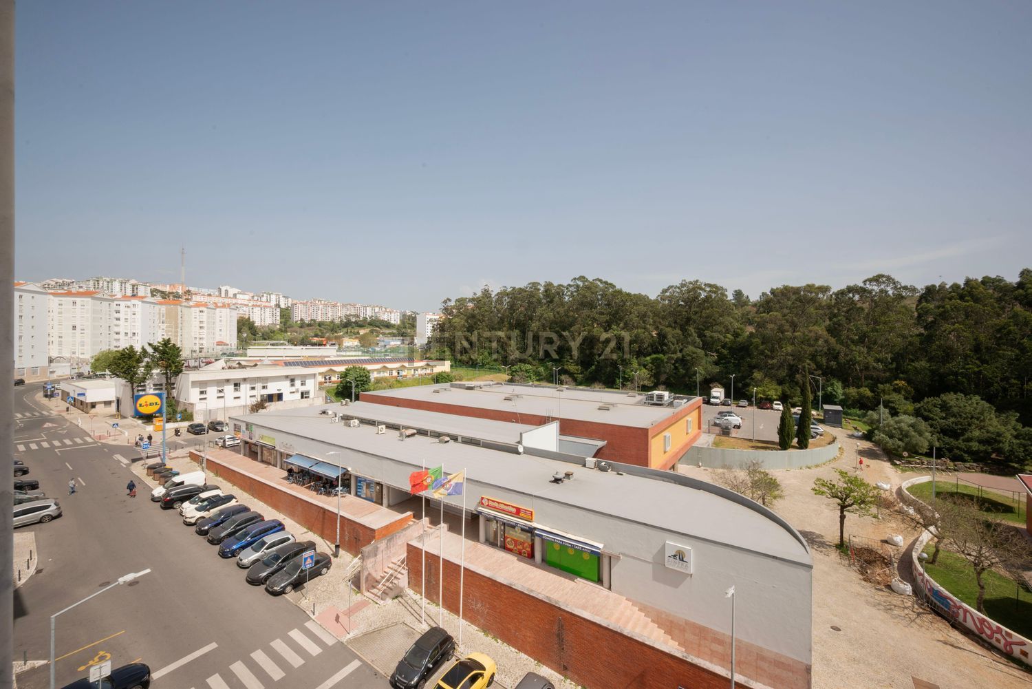 公寓 t3出售在Avenida Gil Eanes, 1 - 游泳池