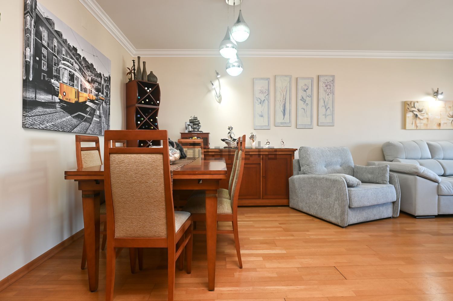 公寓 t3出售在Rua Água-Marinha - 客厅