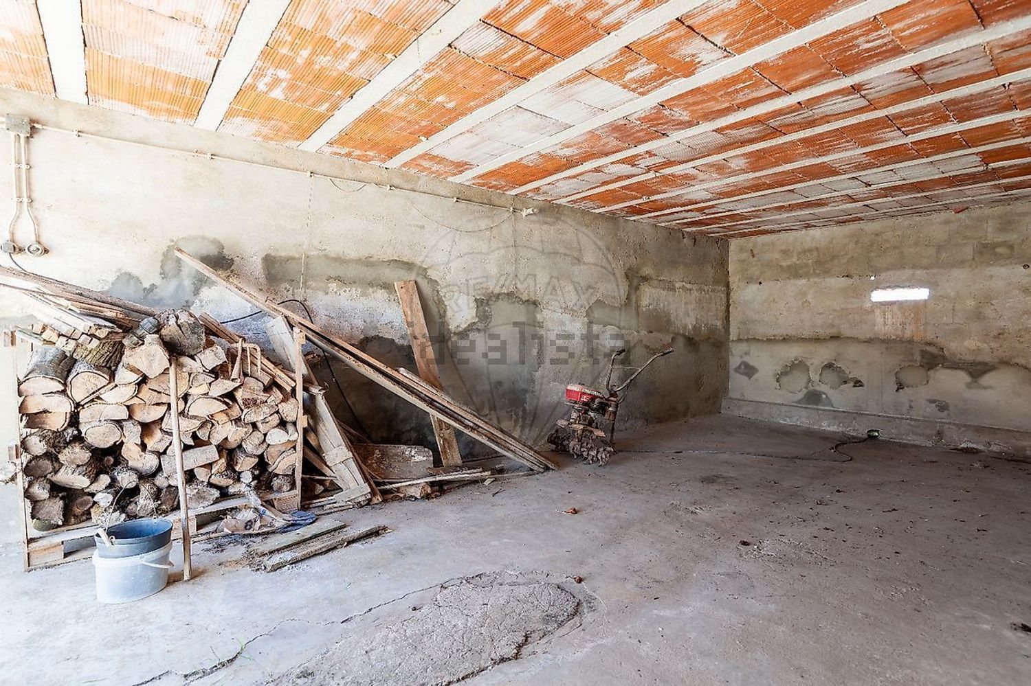 小楼房或独栋别墅出售在Rua da Guerra Peninsular - 照片