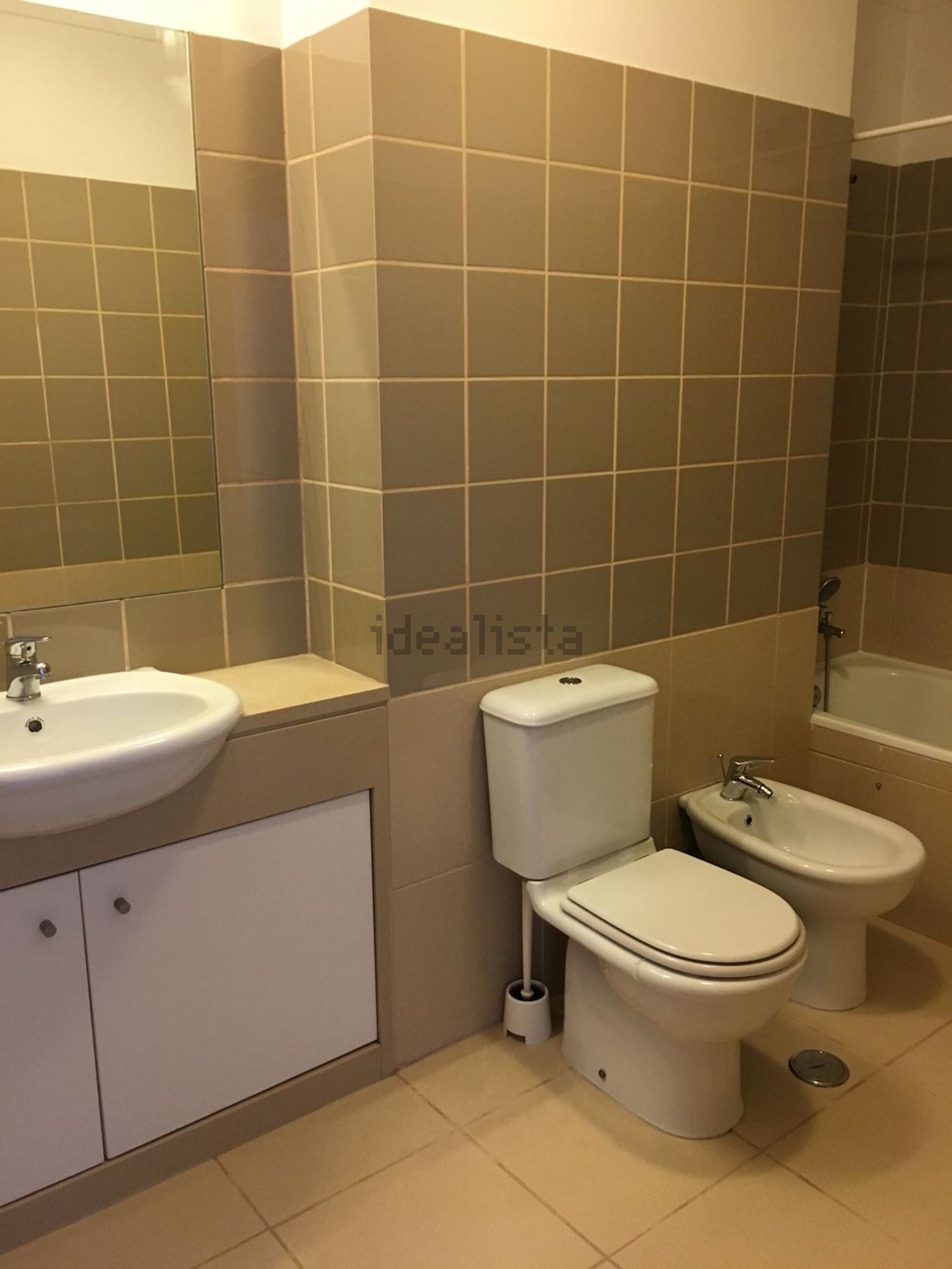 出租公寓 t1在Rua Martin Luther King, 4 b - 卫生间