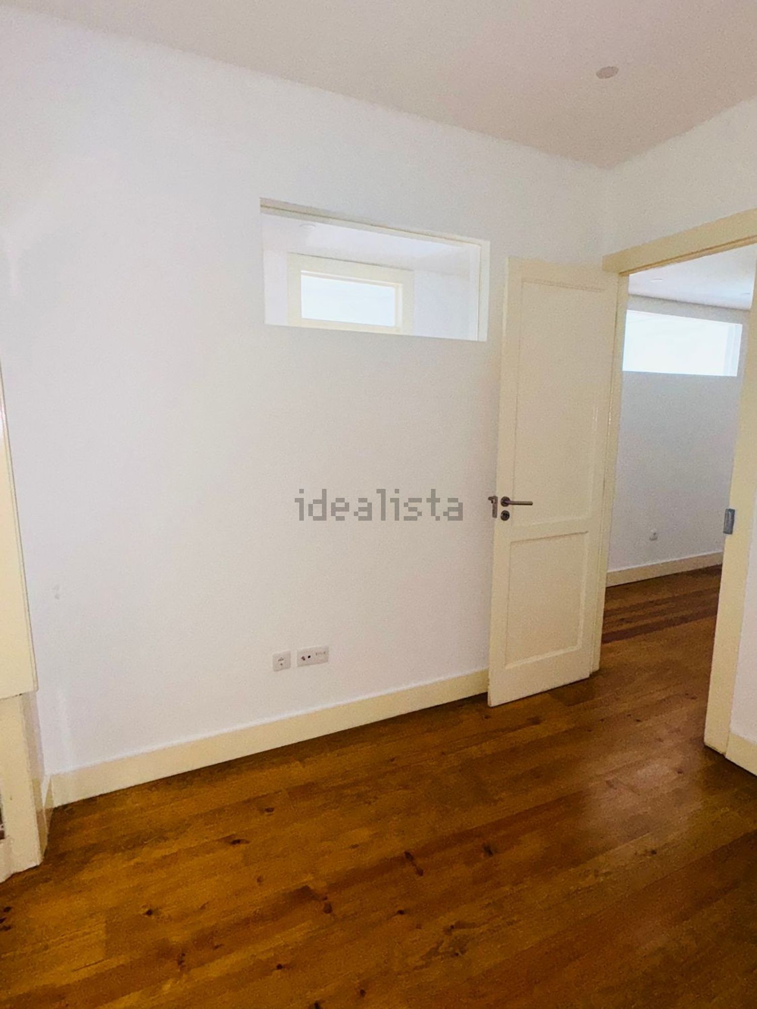 出租公寓 t4在Rua Doutor Alfredo da Costa, 92 - 卧室