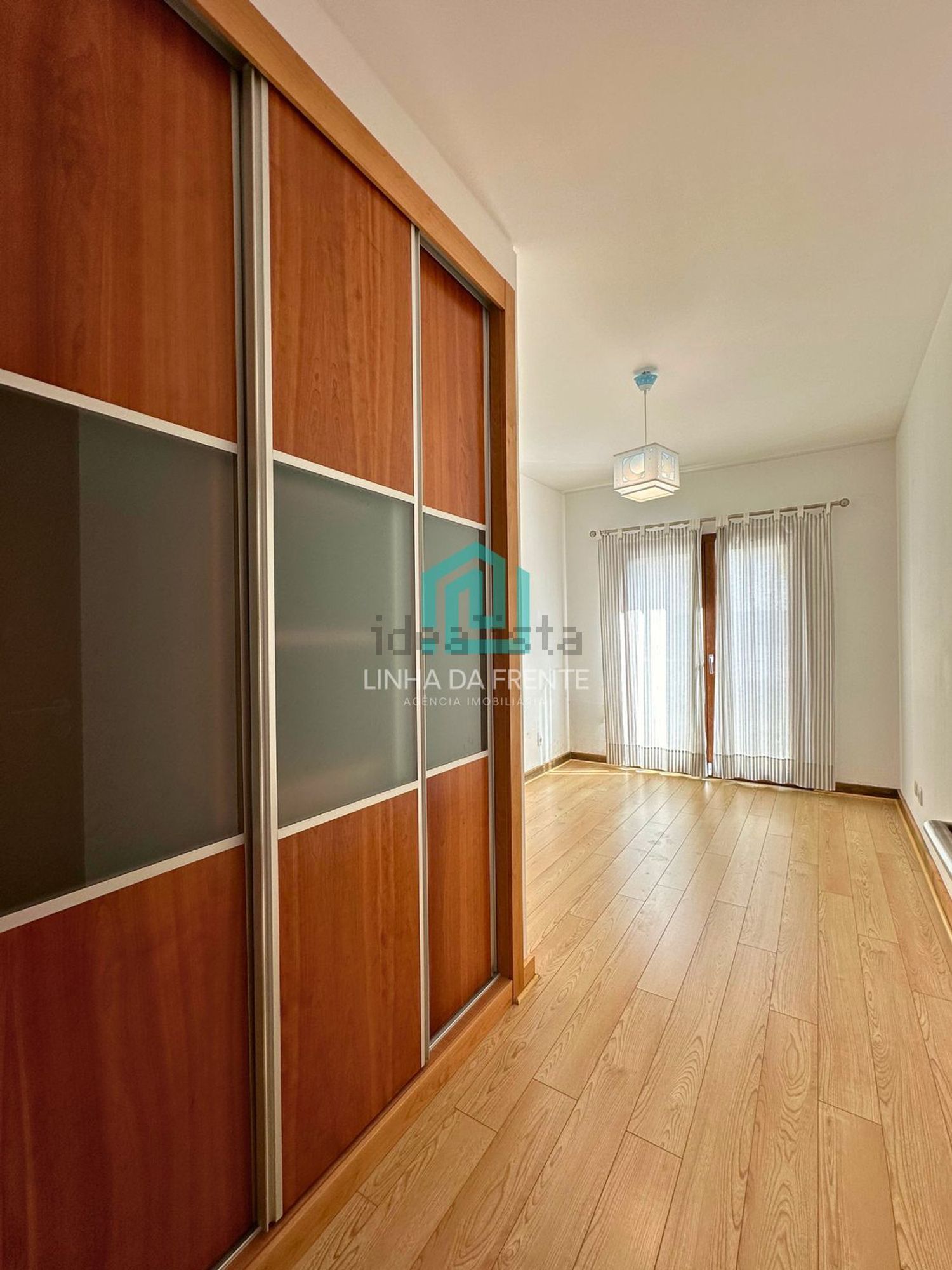 公寓 t3出售在Rua Hermínia Silva - 卧室