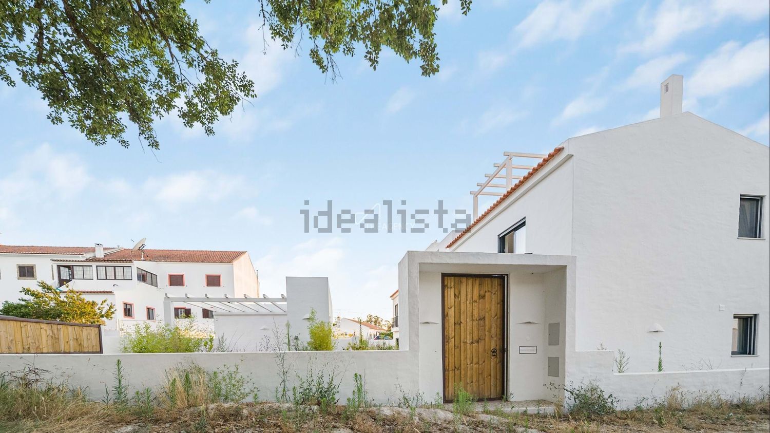 双拼别墅出售在Bairro da Quintinha - 外立面