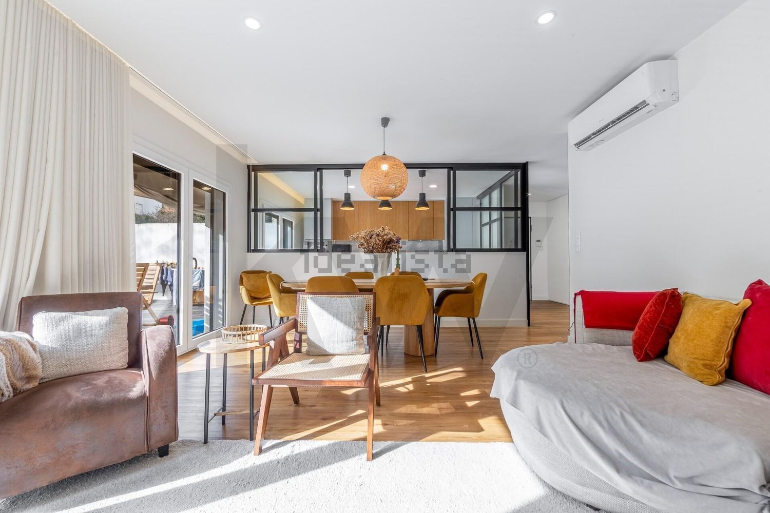 公寓 t3出售在Rua José Régio s/n - 客厅