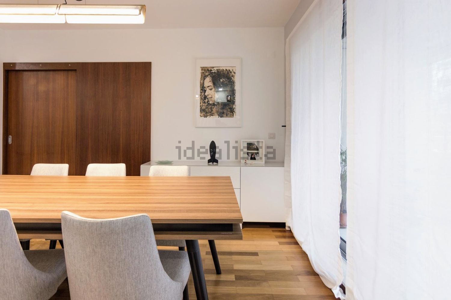 出租公寓 t2在Rua Melo Antunes, 4 - 餐厅