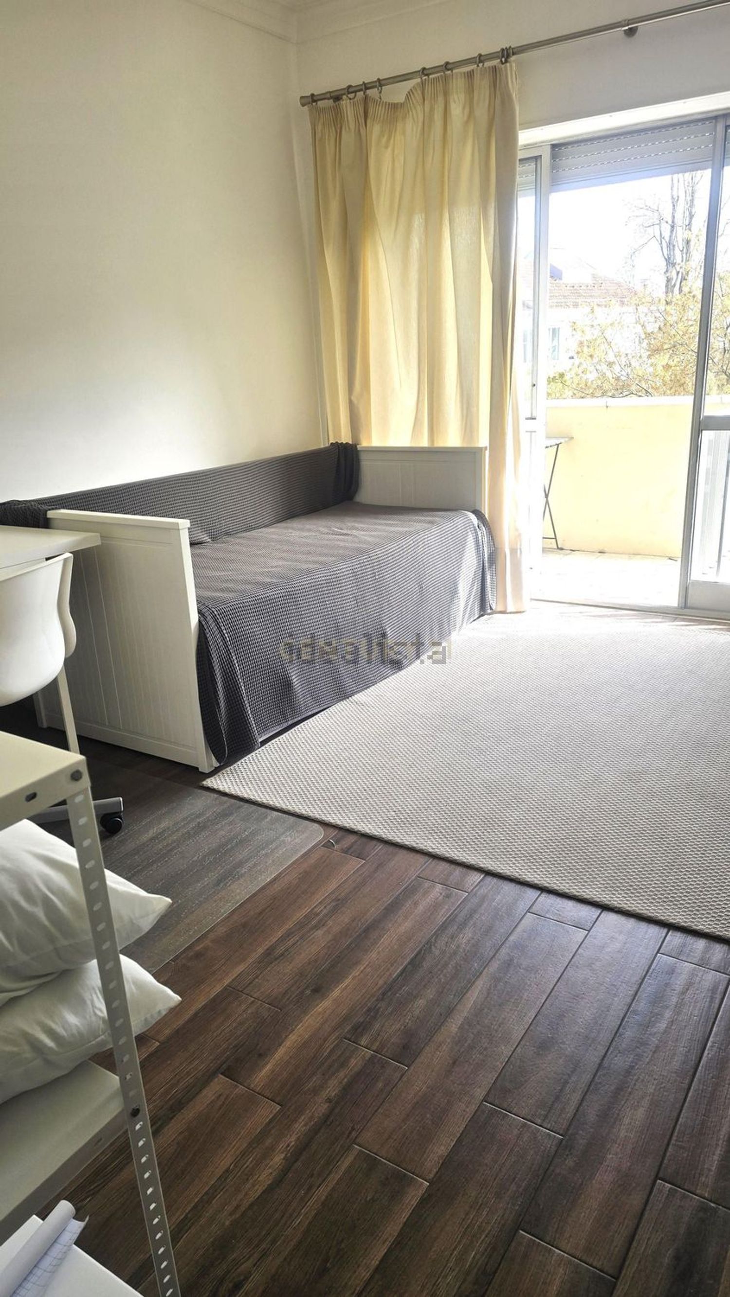 出租公寓 t2在Rua Padre Francisco Álvares, 15 - 卧室