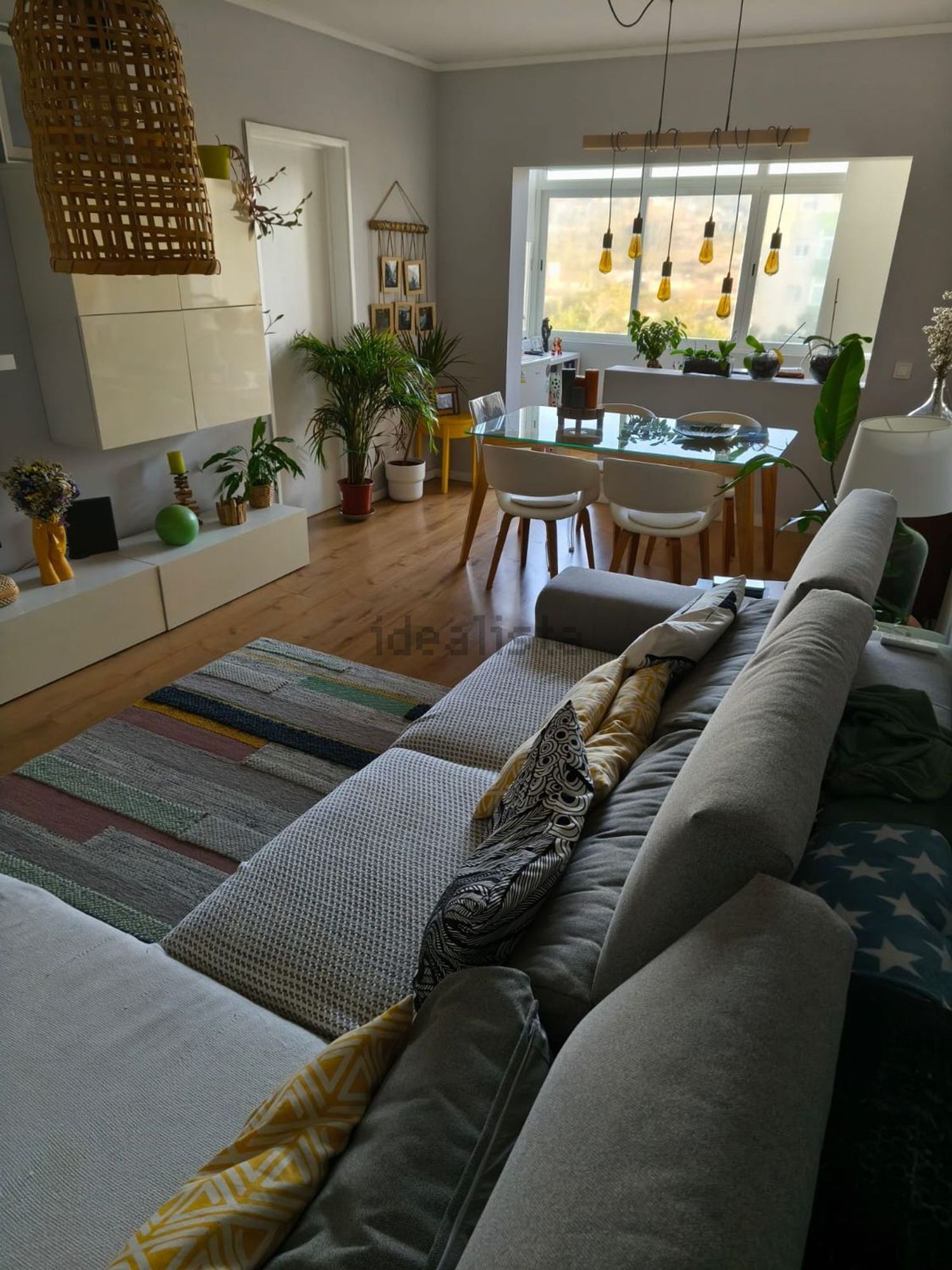 出租公寓 t2在Praça Duque de Cadaval, 2 - 客厅