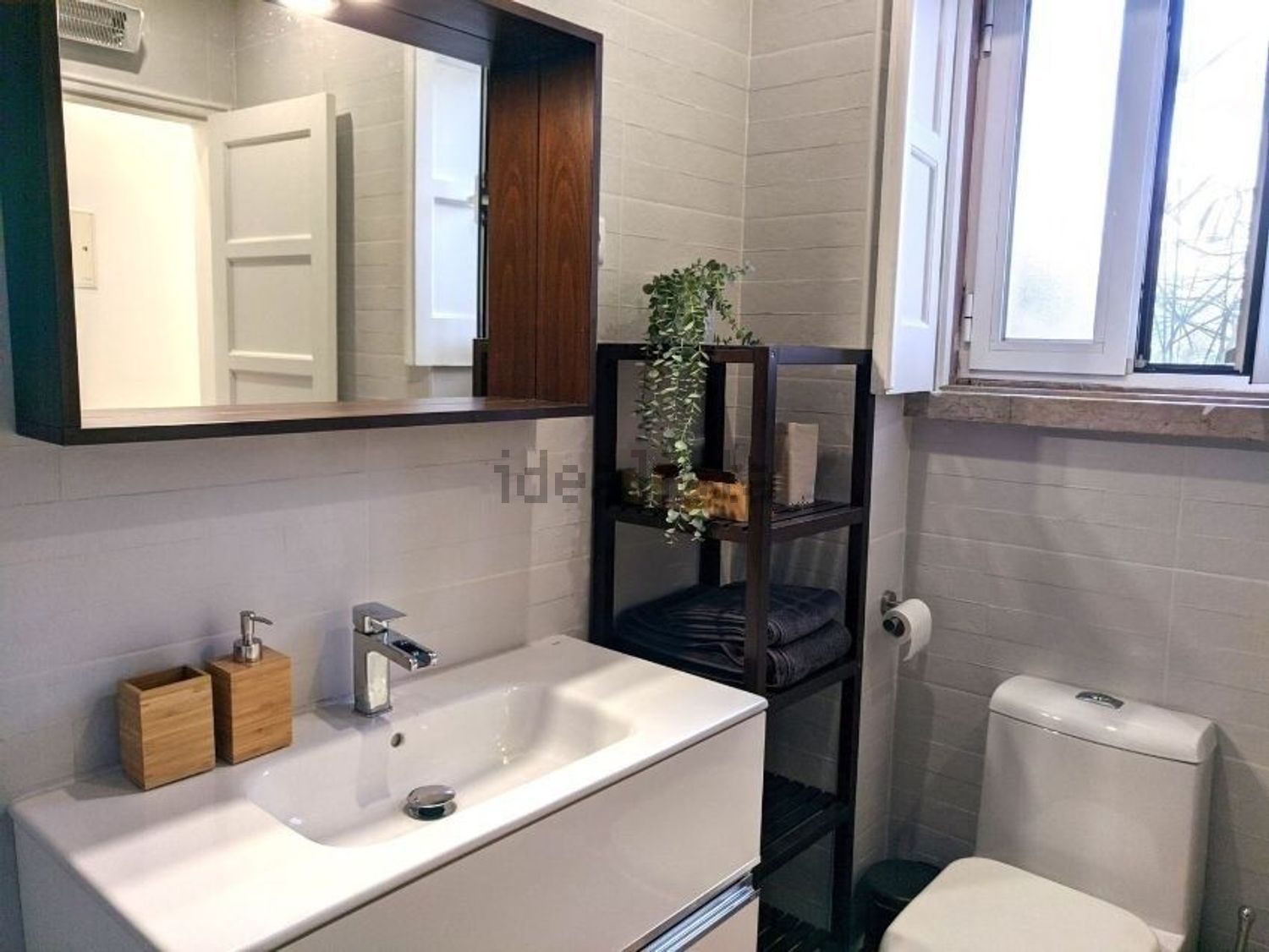 出租公寓 t1Calçada Necessidades, 66 - 卫生间