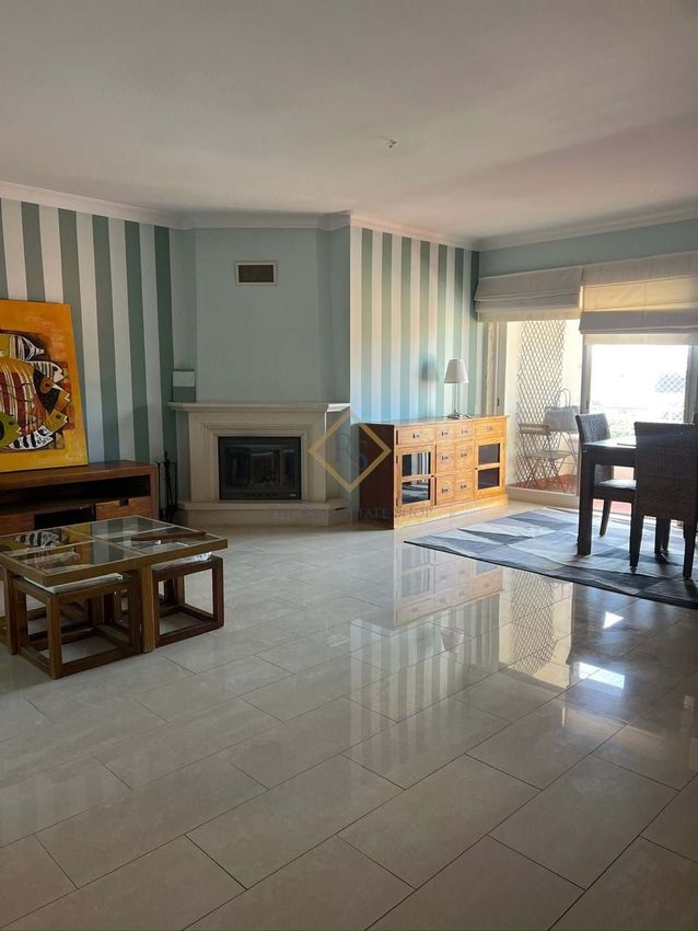 出租公寓 t2在Rua Mário Viegas s/n