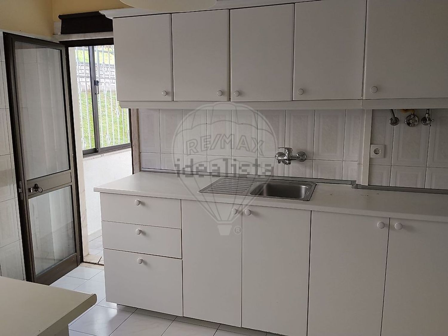 出租公寓 t3在Rua Rui de Mascarenhas - 厨房