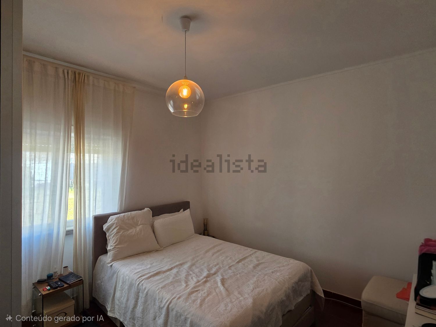 出租公寓 t2在Rua Doutor António José de Almeida, 39 - 卧室