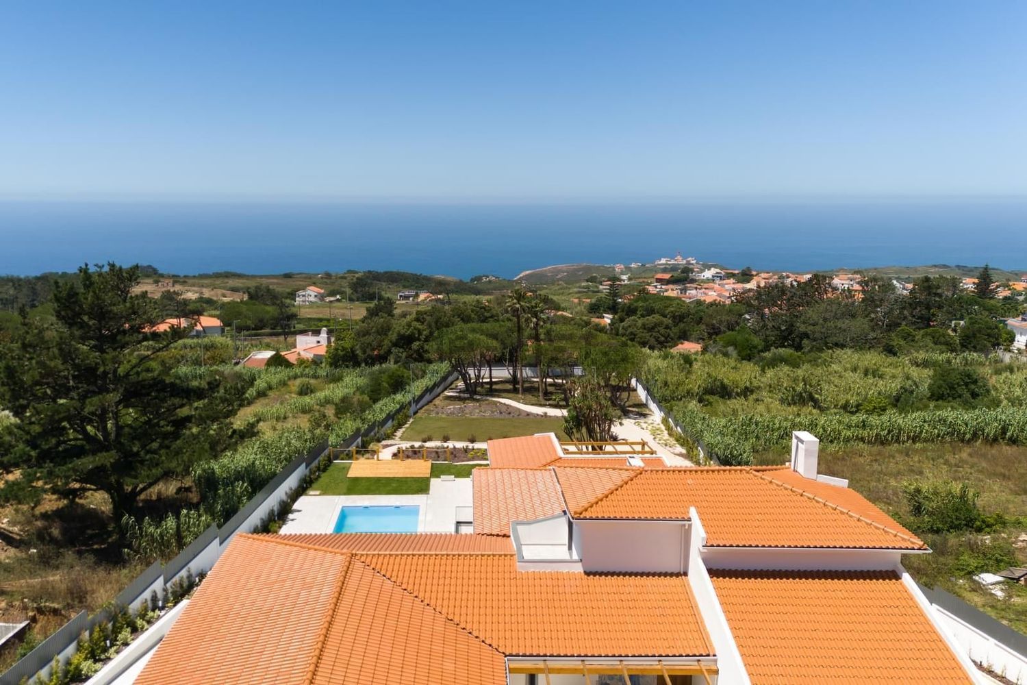 小楼房或独栋别墅出售在Beco do Algarvio - 游泳池