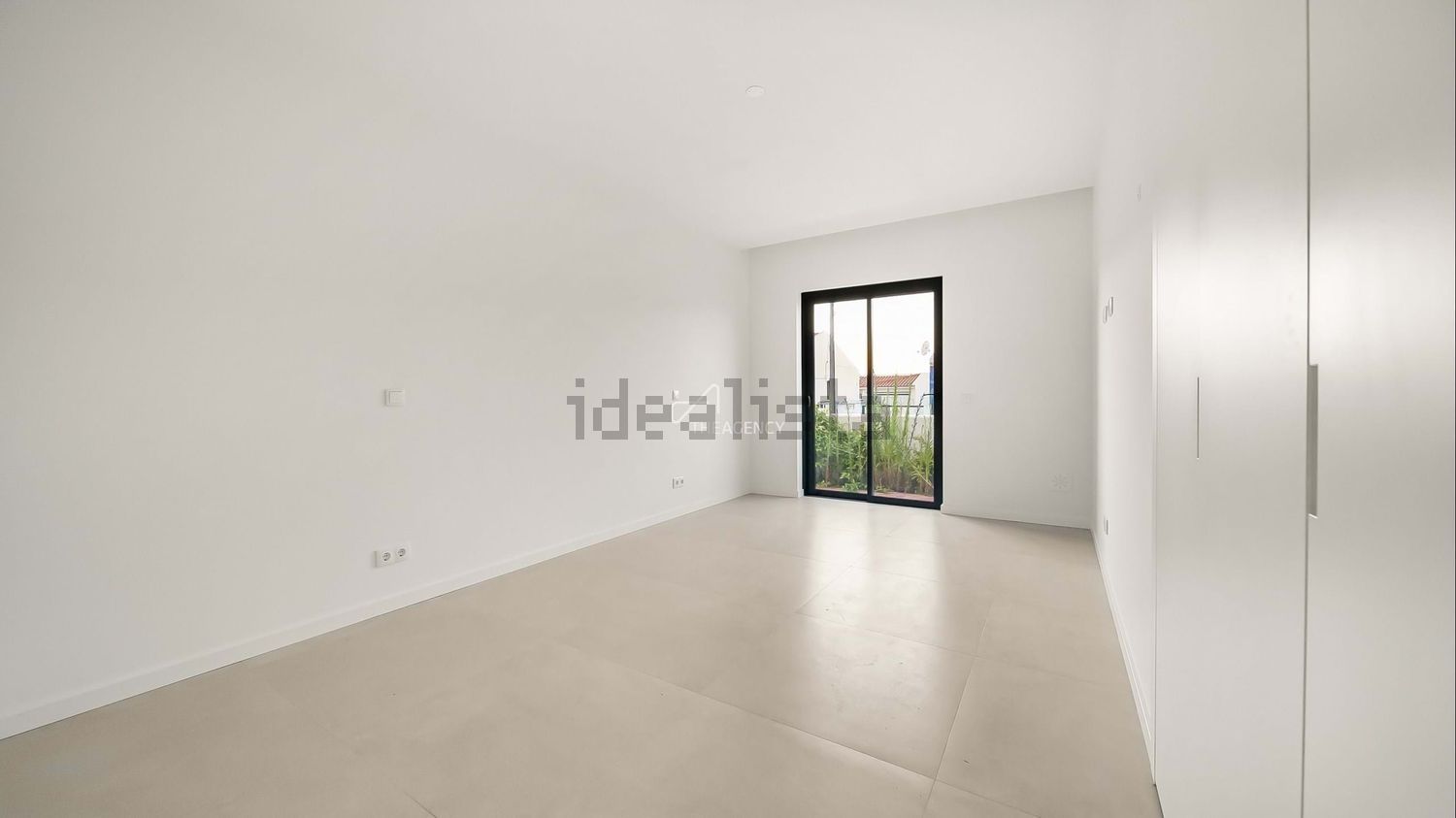 双拼别墅出售在Bairro da Quintinha - 居住