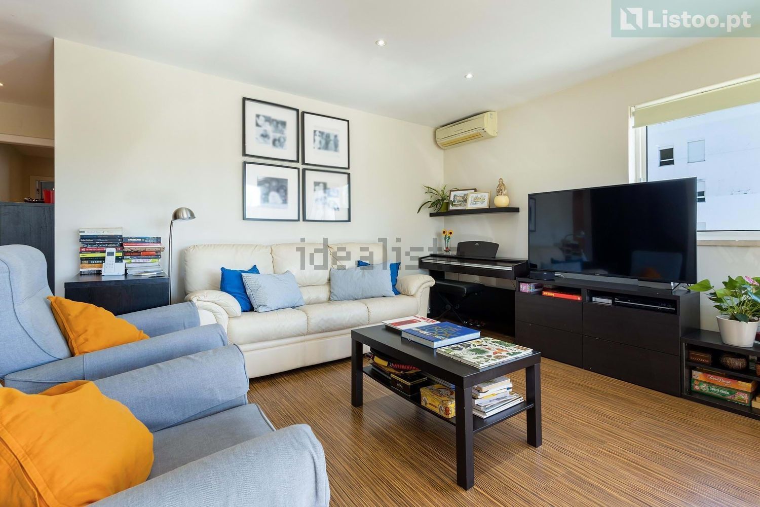 公寓 t3出售在Rua Álvaro Benamor - 客厅