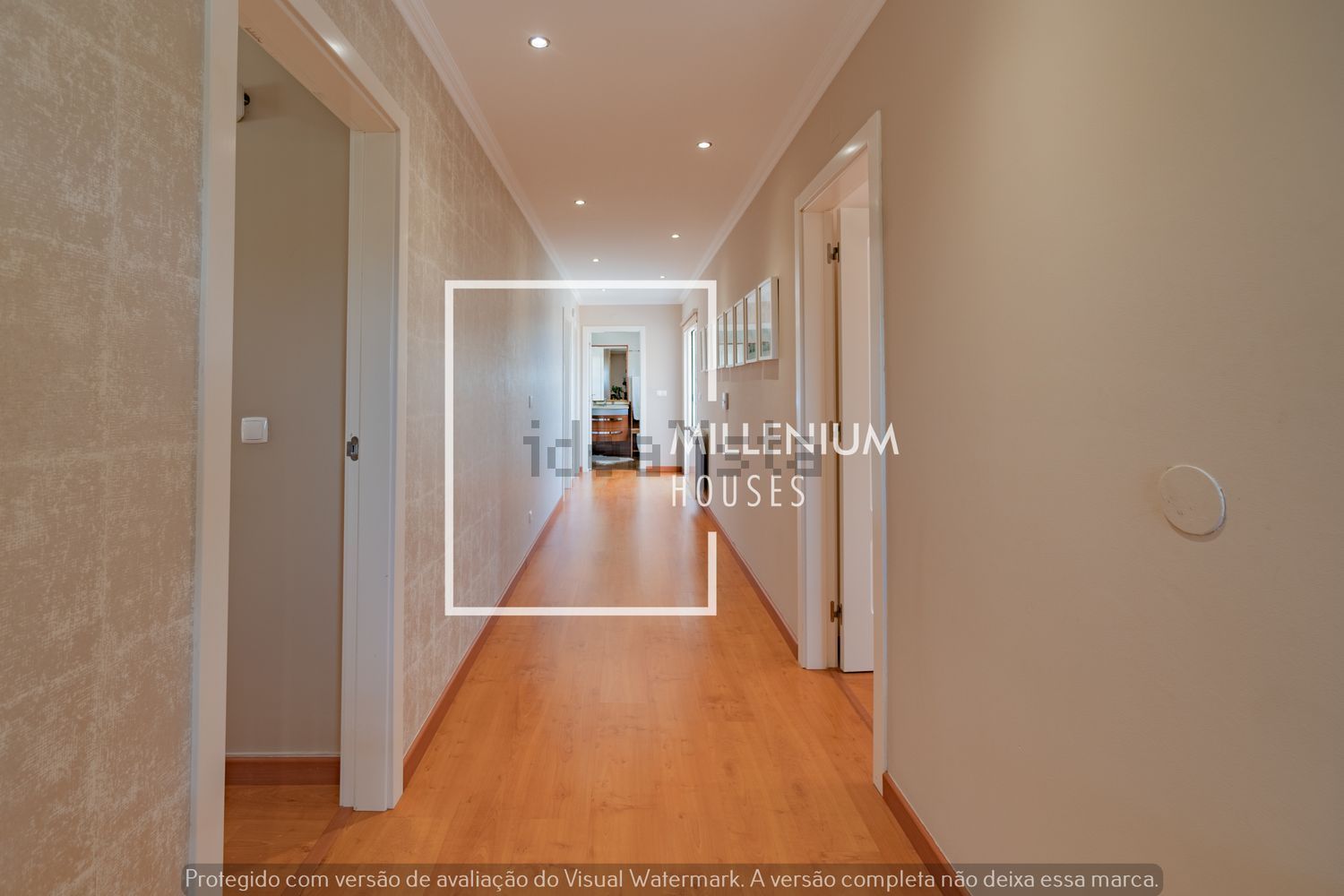 小楼房或独栋别墅出售在Rua do Moinho, 2 - 过道