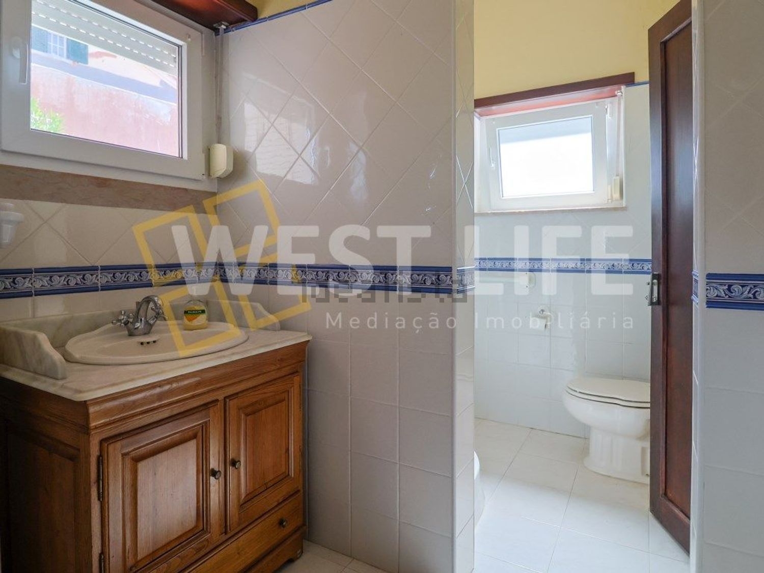 小楼房或独栋别墅出售在São Pedro da Cadeira - 厨房