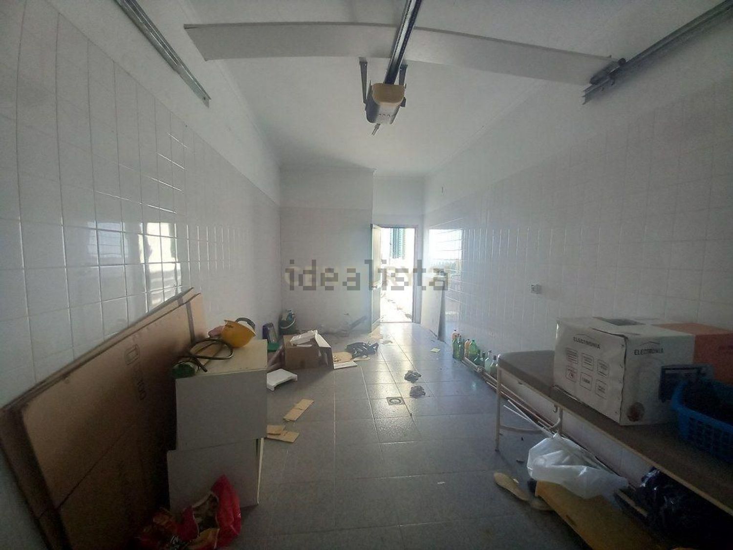 双拼别墅出售在Rua do Cerrado das Tramagueiras, 5 - 过道