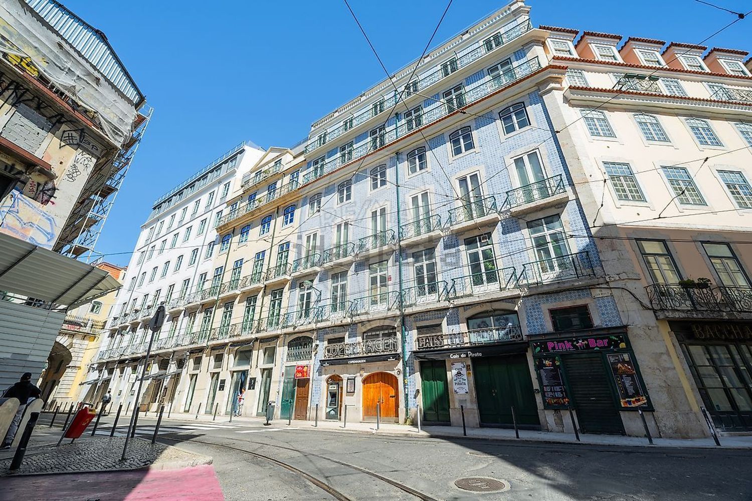 公寓 t4出售在Rua de São Bento - 视线