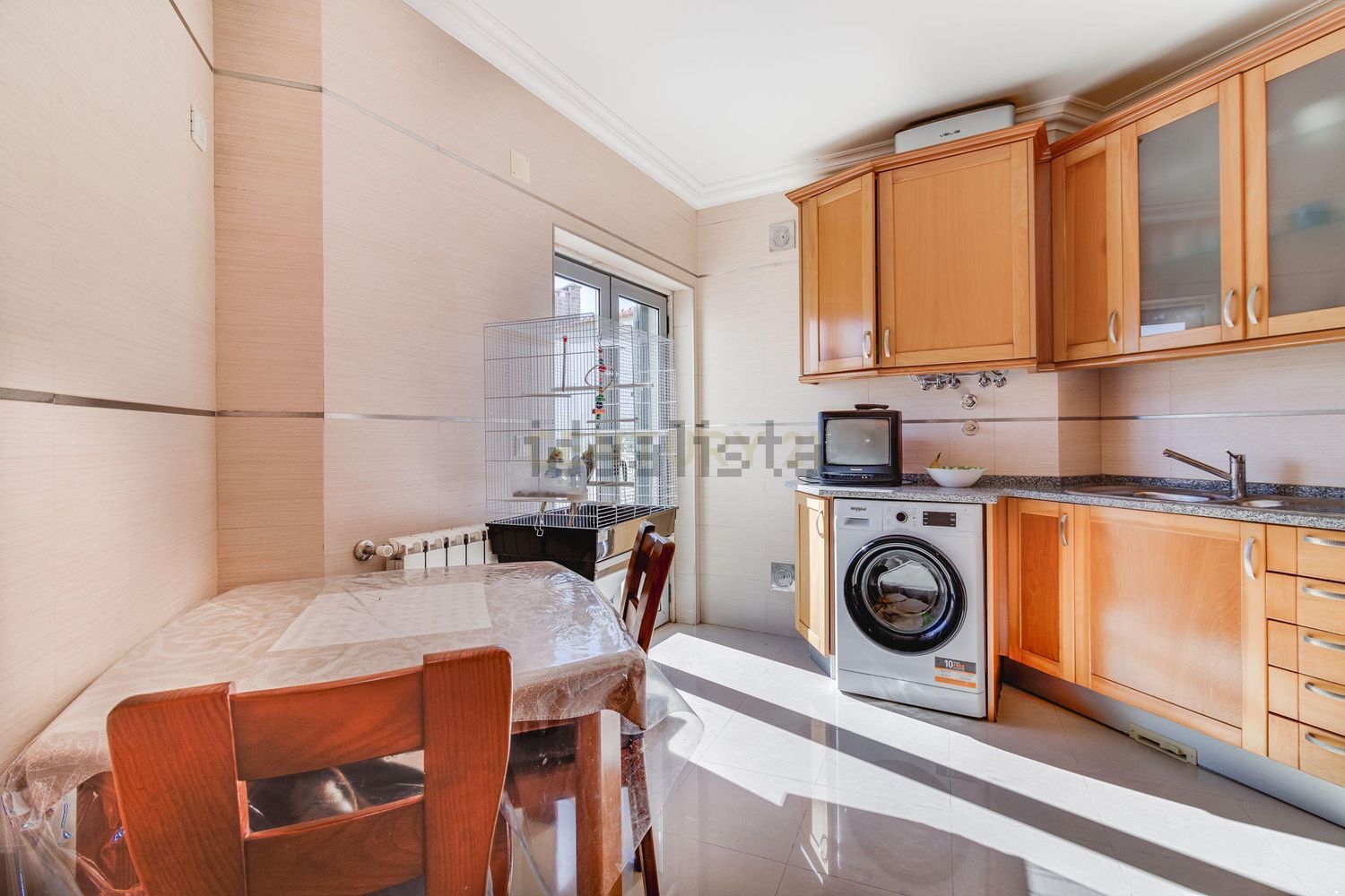 双拼别墅出售在Venda do Pinheiro e Santo Estêvão das Galés - 厨房