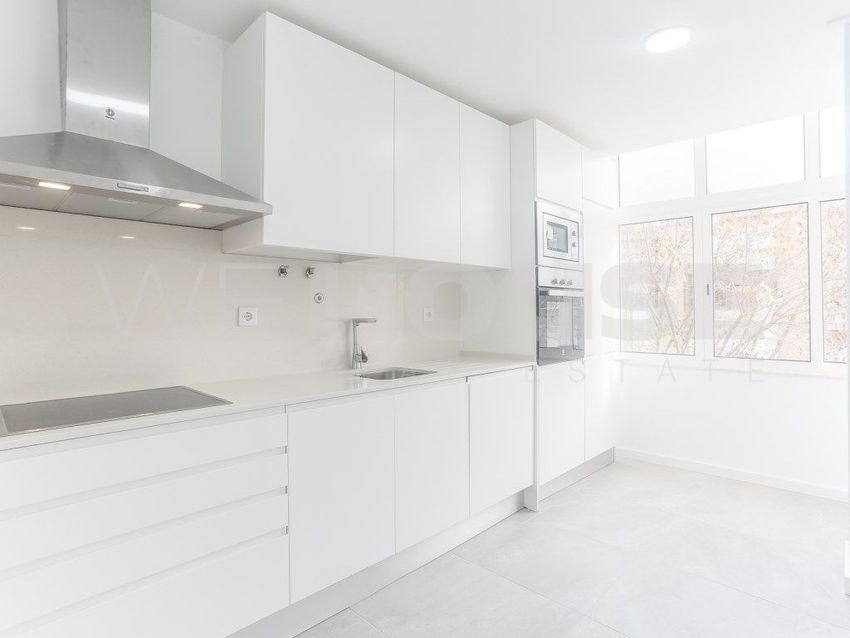 公寓 t3出售在Rua Voz do Operário, 40