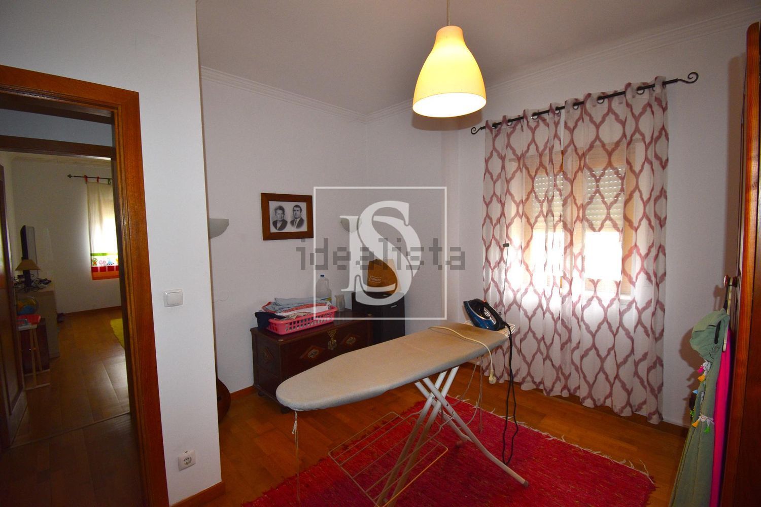 小楼房或独栋别墅出售在Encarnação - 卧室