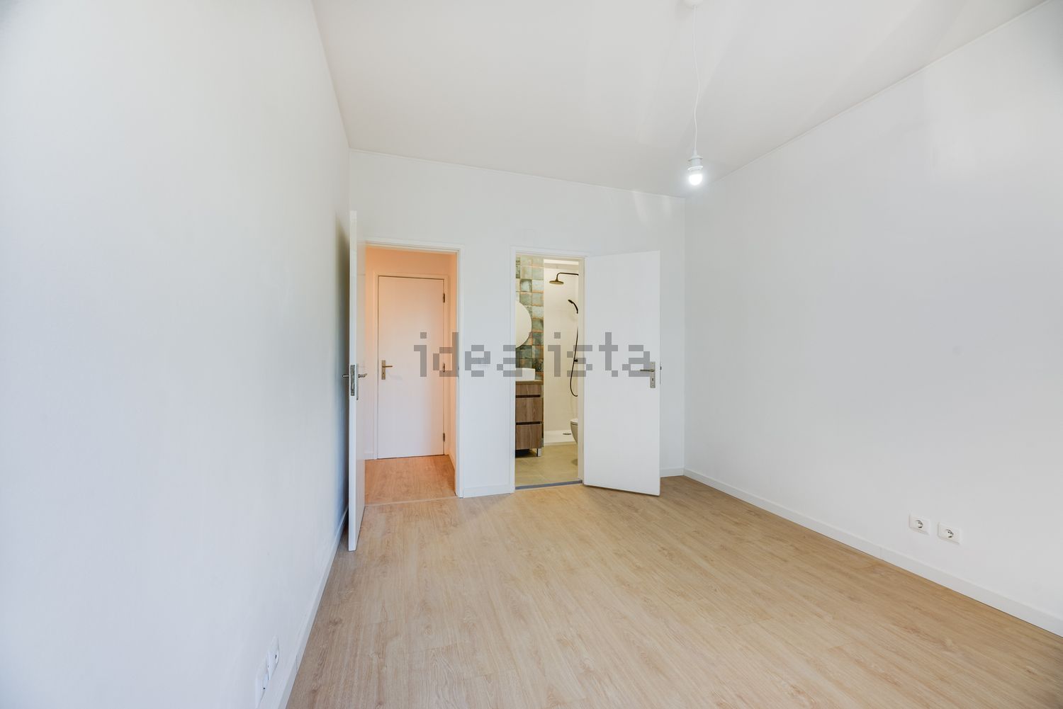 出租公寓 t3在Rua Eça de Queirós - 过道