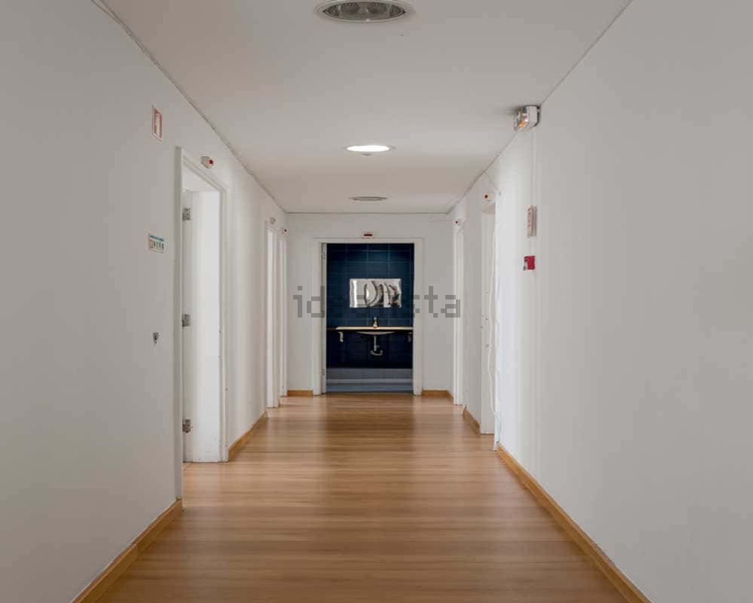 出租房间在Rua do Conde de Redondo, 64 - 过道