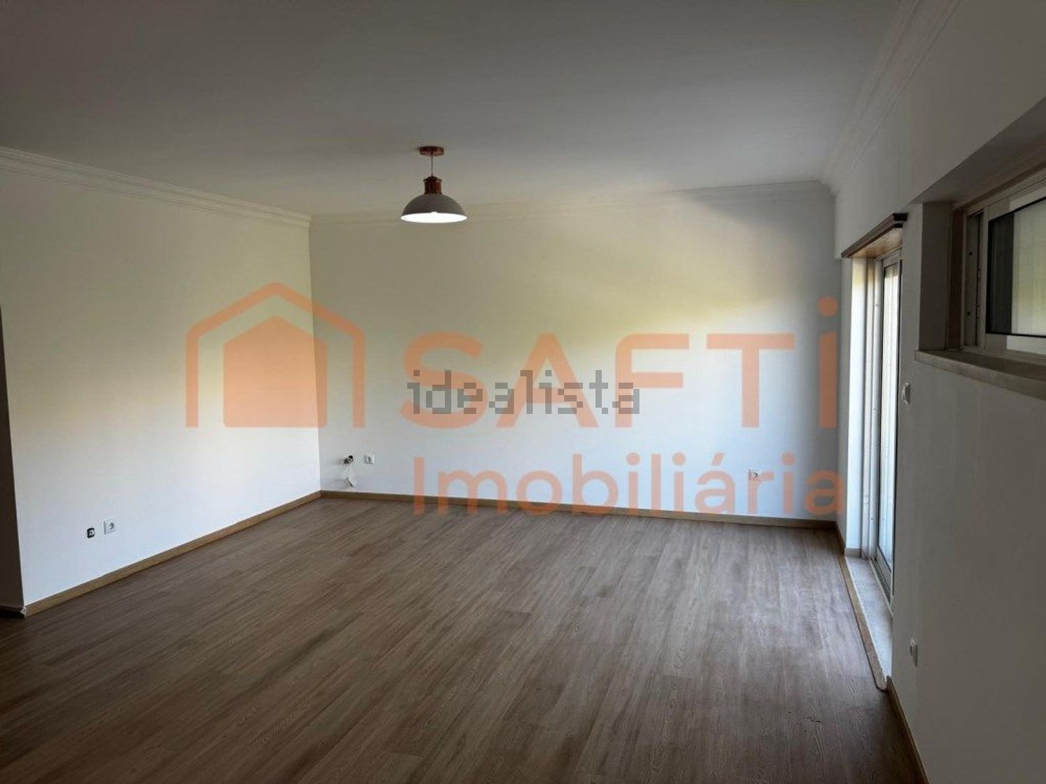 出租公寓 t3在Praceta Terras da Mina, 3 - 居住