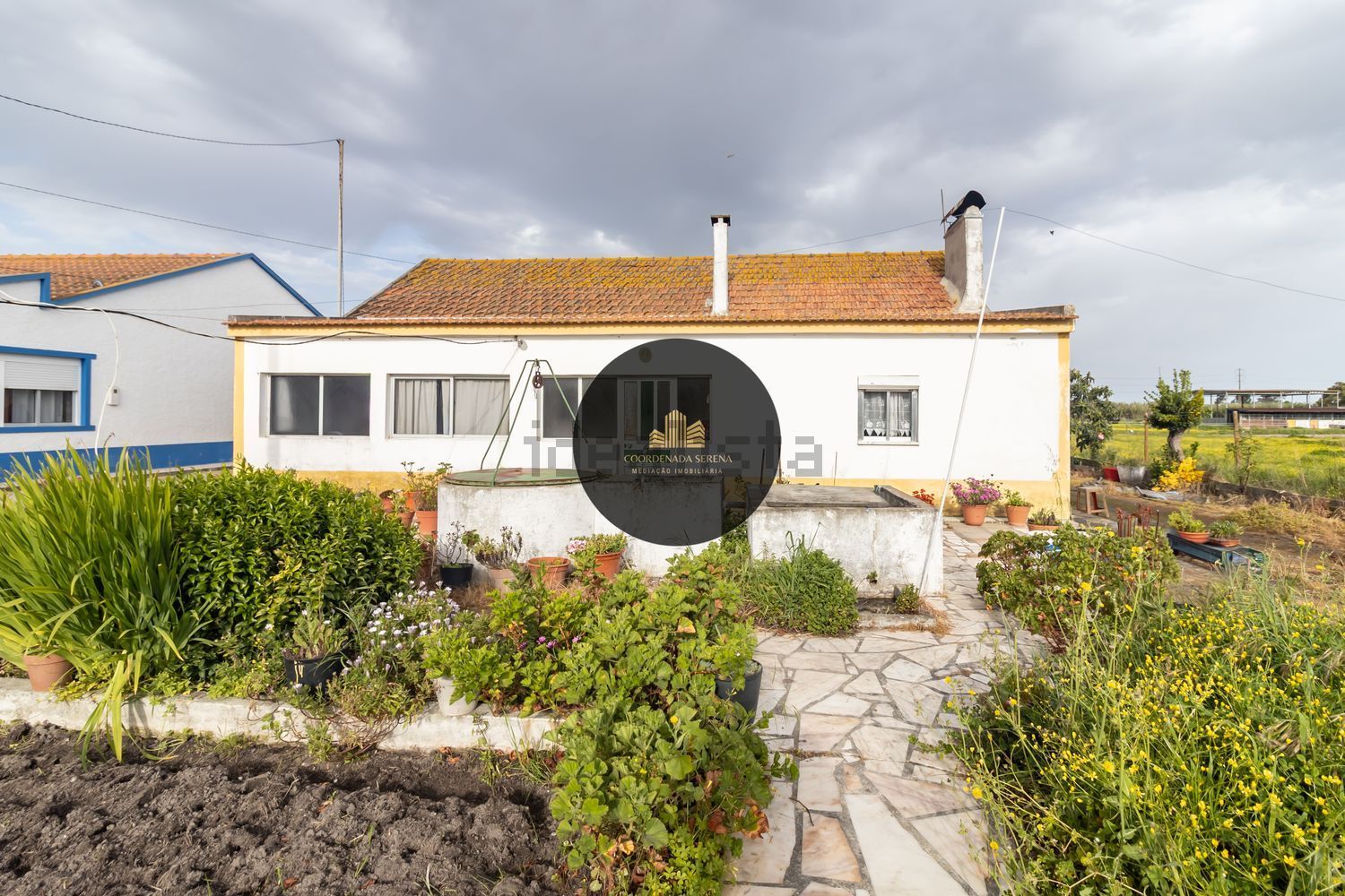 小楼房或独栋别墅出售在Cascalheira - Venda do Alcaide - 外立面