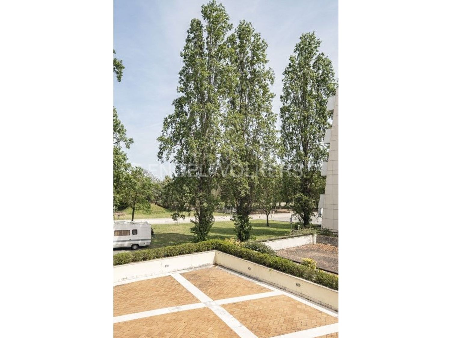 公寓 t4出售在Expo Norte - 游泳池