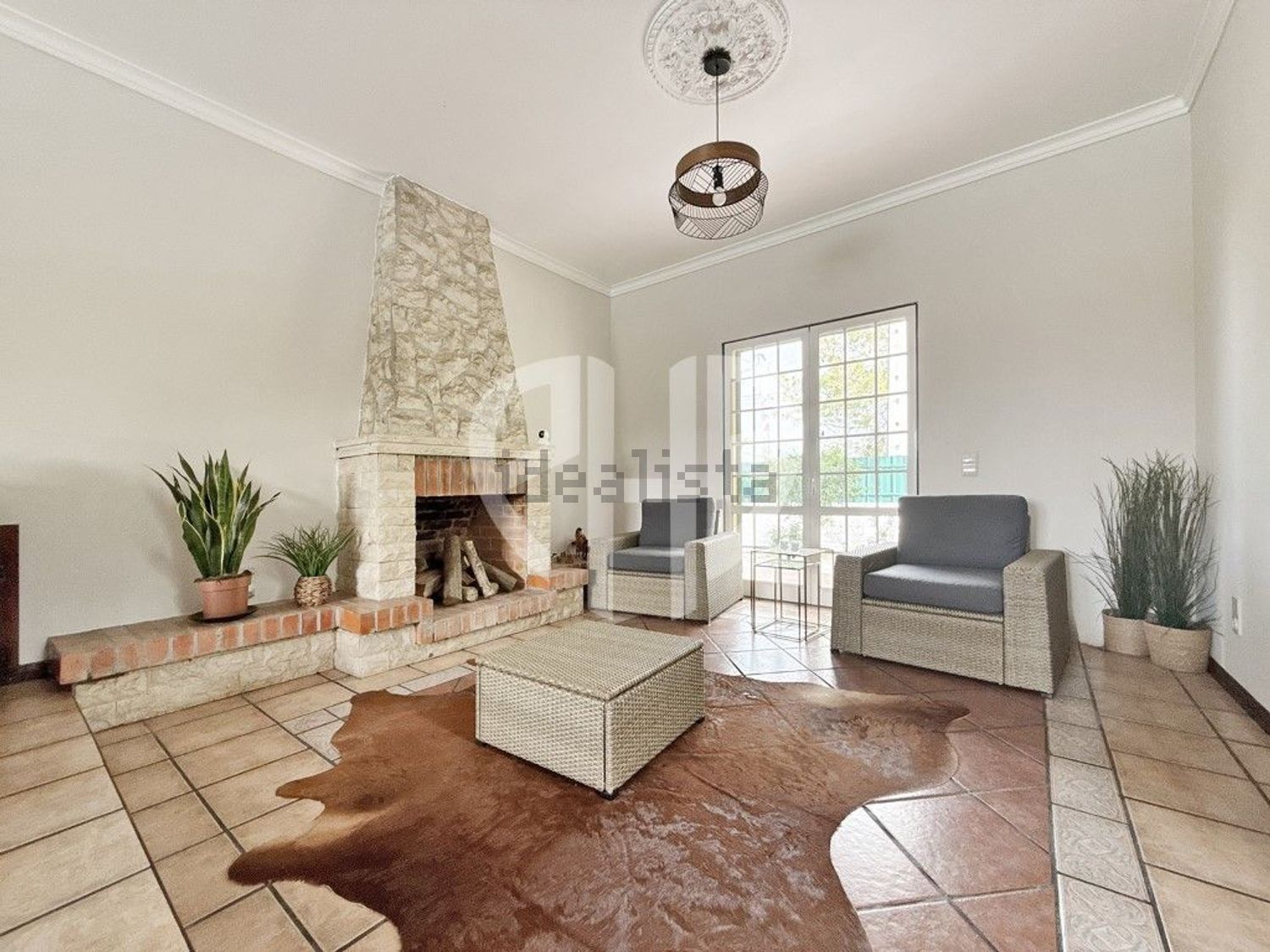 小楼房或独栋别墅出售Cm1029 - 客厅