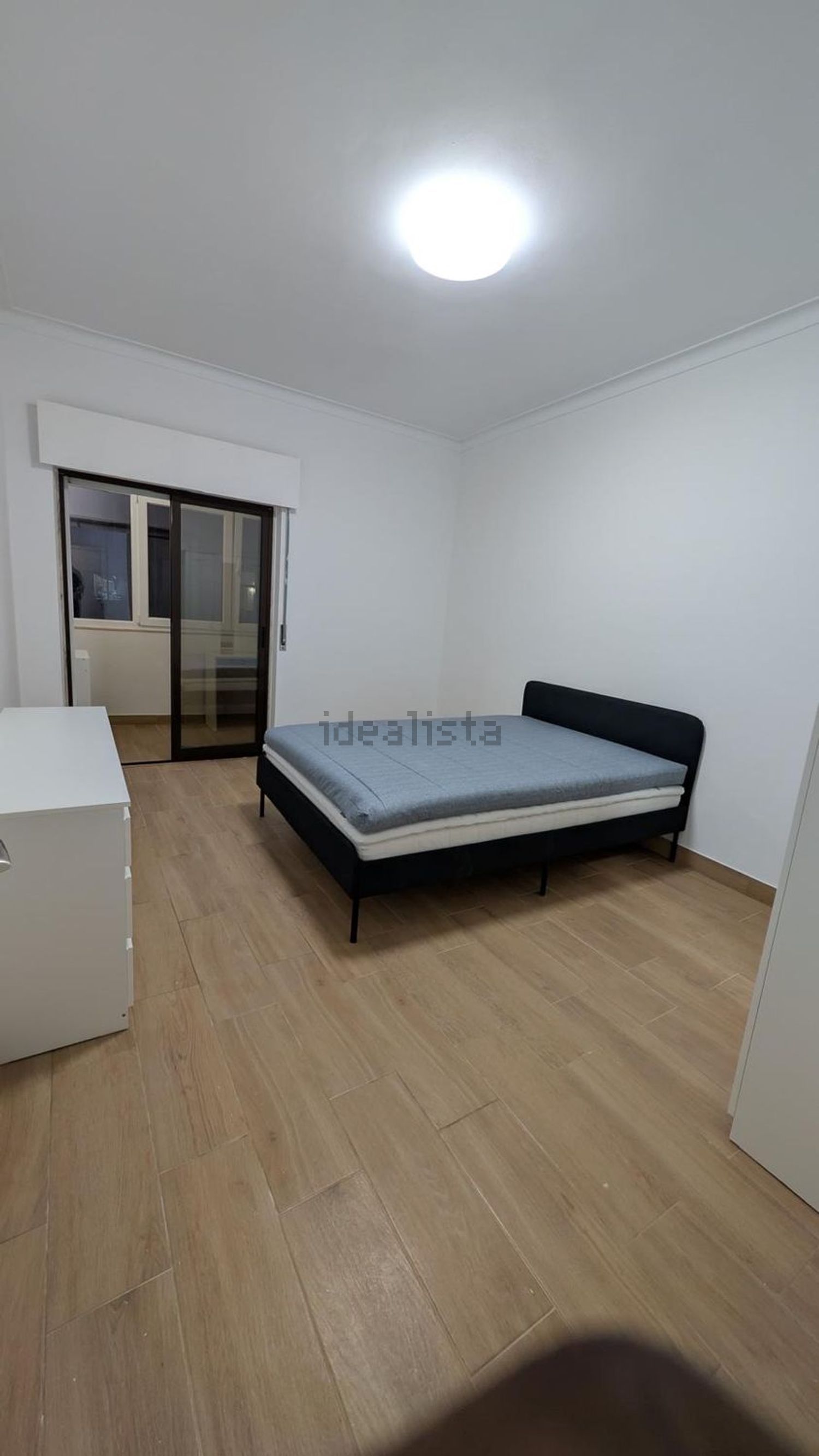 出租房间在Rua de Bissau, 15 - 卧室