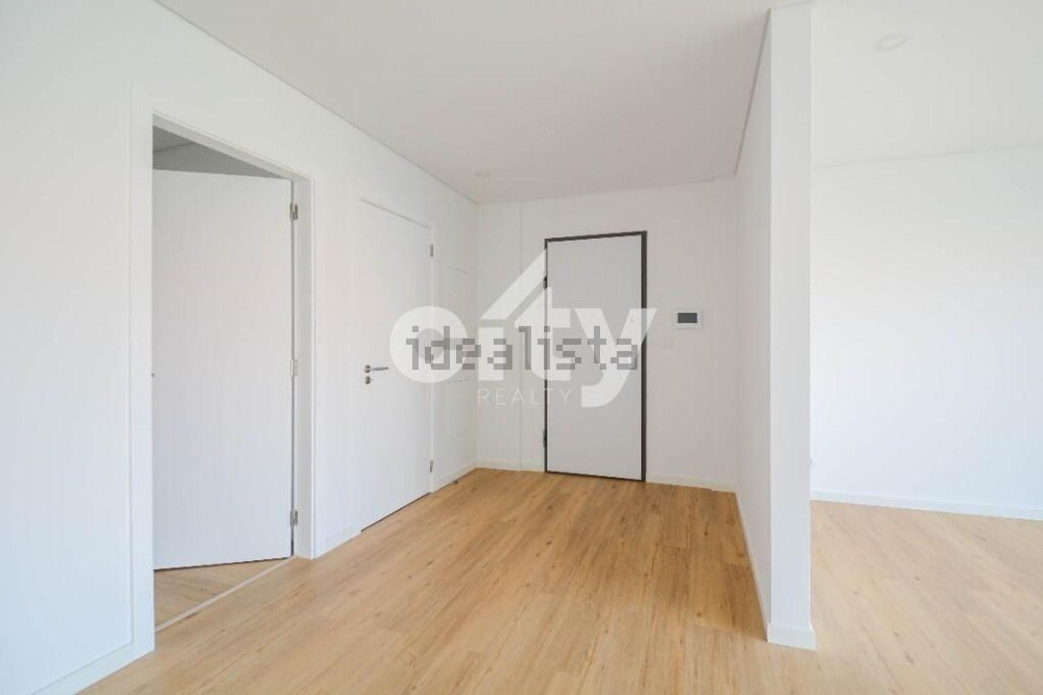 公寓 t3出售在Rua Doutor Sabino Galrão - 照片